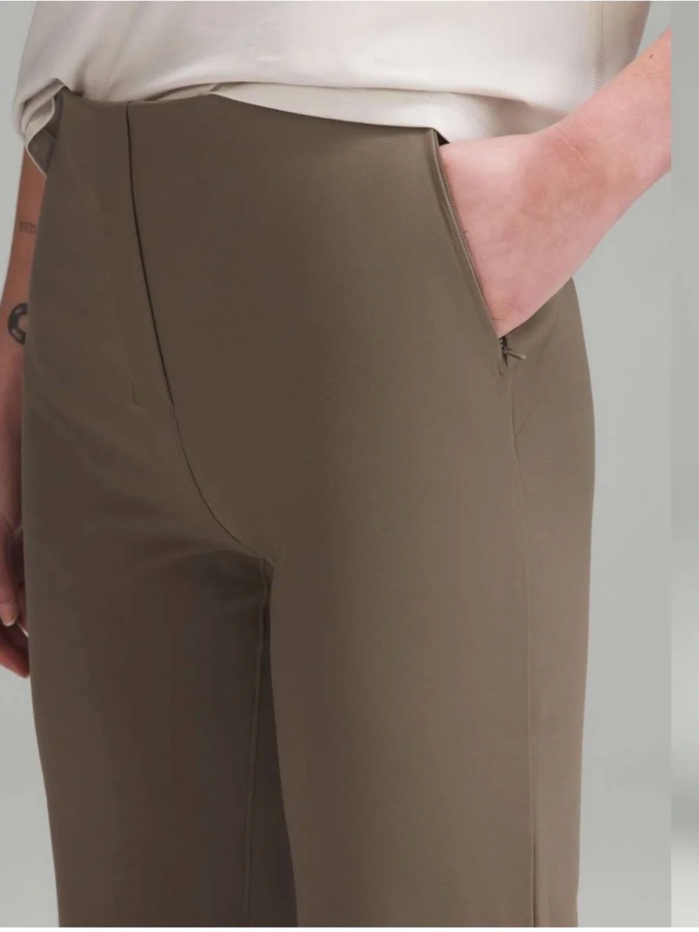 Lululemon Smooth Fit Pull-On High-Rise Pant in color Nomad